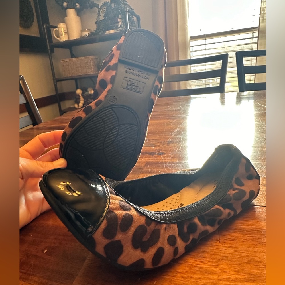 Flats - Picture 5 of 14
